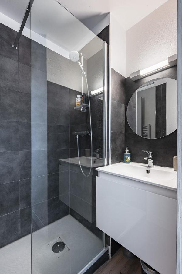 Charmant Appartement Face A La Mer Avec Balcon Houlgate Buitenkant foto